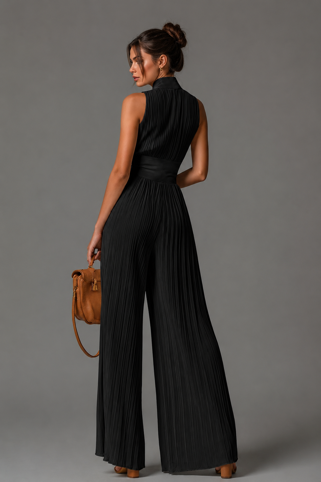 Ivory | Vestido Halter Plisado